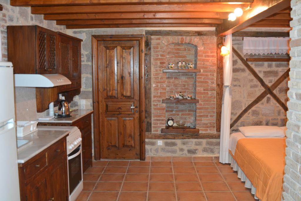 Lesvos Tower House Komninos Sígrion Pokoj fotografie
