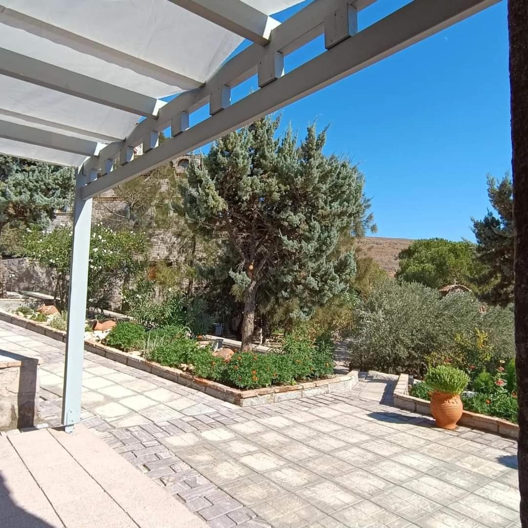 Lesvos Tower House Komninos Sígrion Exteriér fotografie